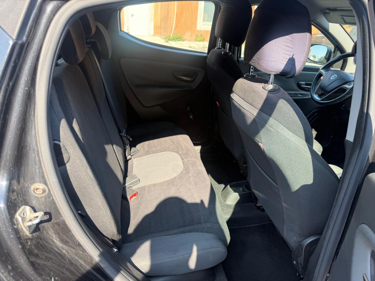 Lancia Ypsilon 1.2 69 CV 5 porte Gold