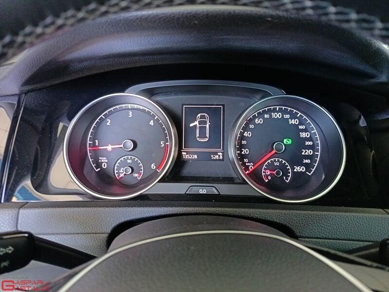 Volkswagen Golf 1.6 TDI Highline DSG BlueMotion Technol.