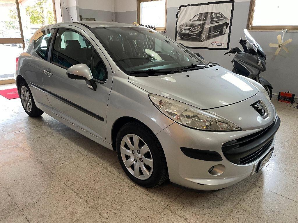 Peugeot 207 1.4 HDi 70CV 3p. ONE Line OK NEOPATENTATI 100 MILA KM.