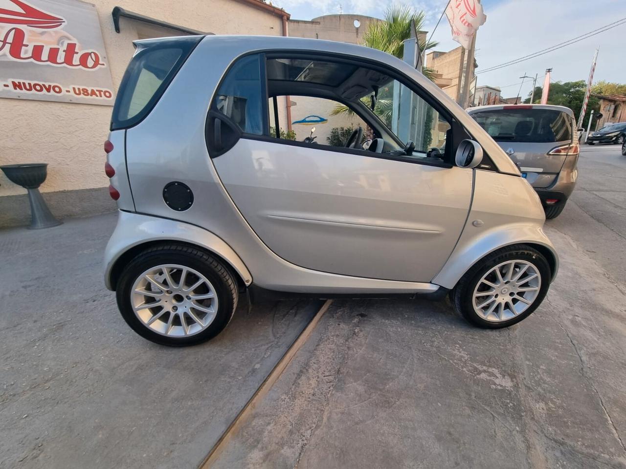 Smart ForTwo 800 coupé pure cdi
