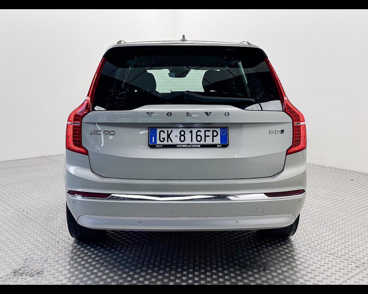 VOLVO XC90 B5 (d) AWD automatico Plus Bright