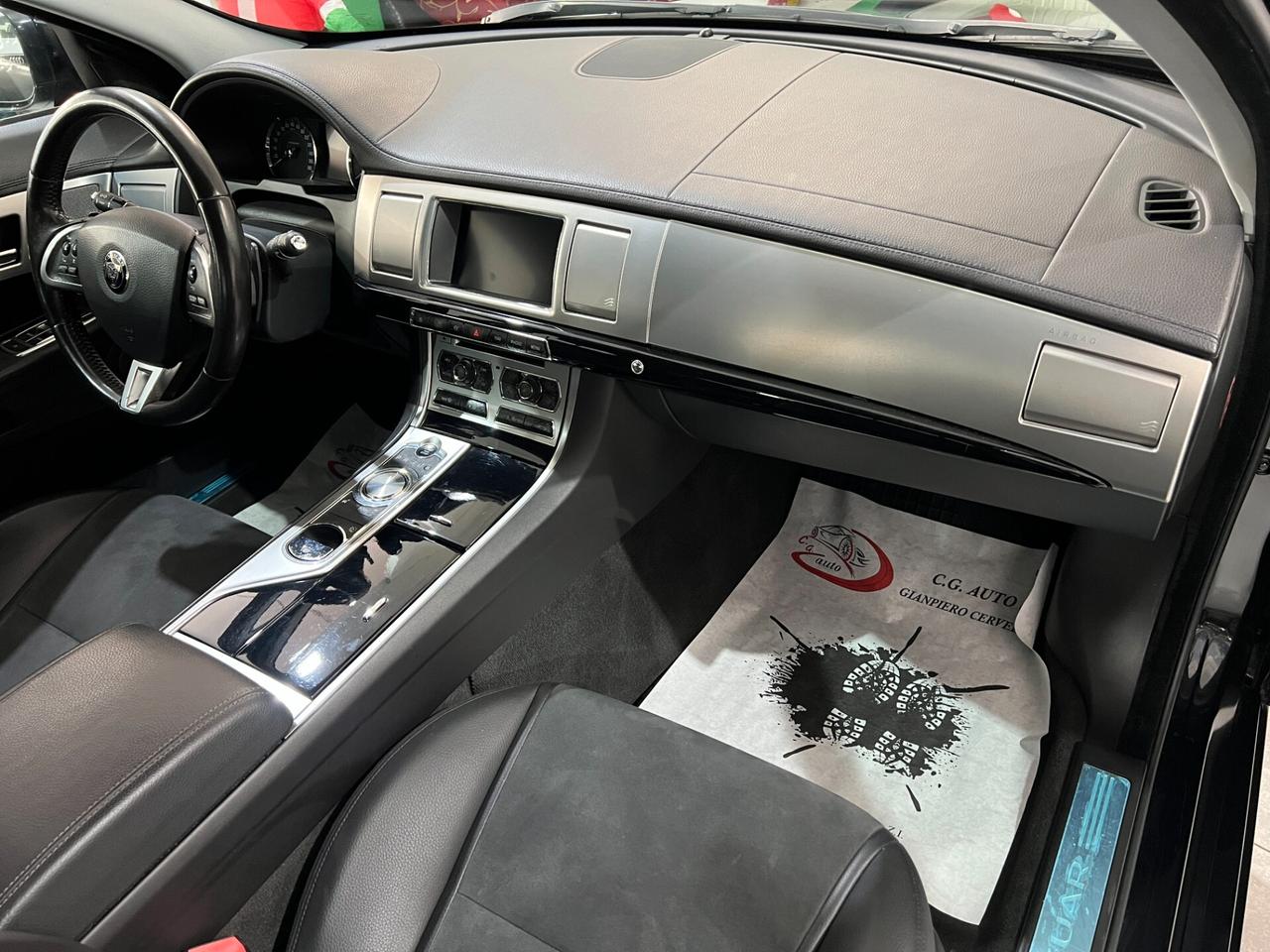 Jaguar XF 2.2 163 CV - Business Edition - 2014