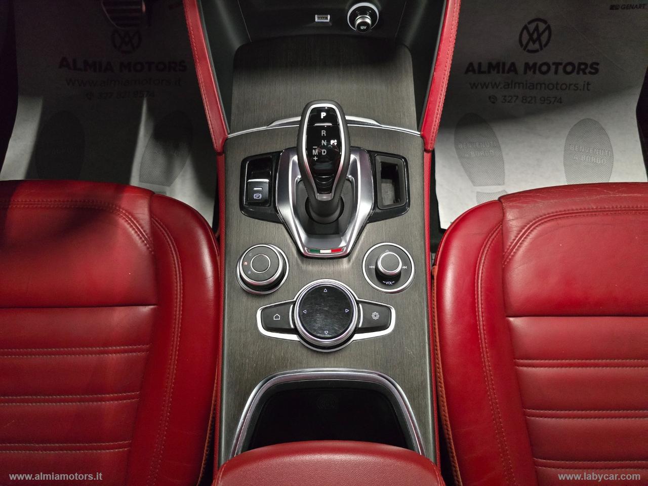 ALFA ROMEO Stelvio 2.2 T.diesel 210 CV AT8 Q4 Ti
