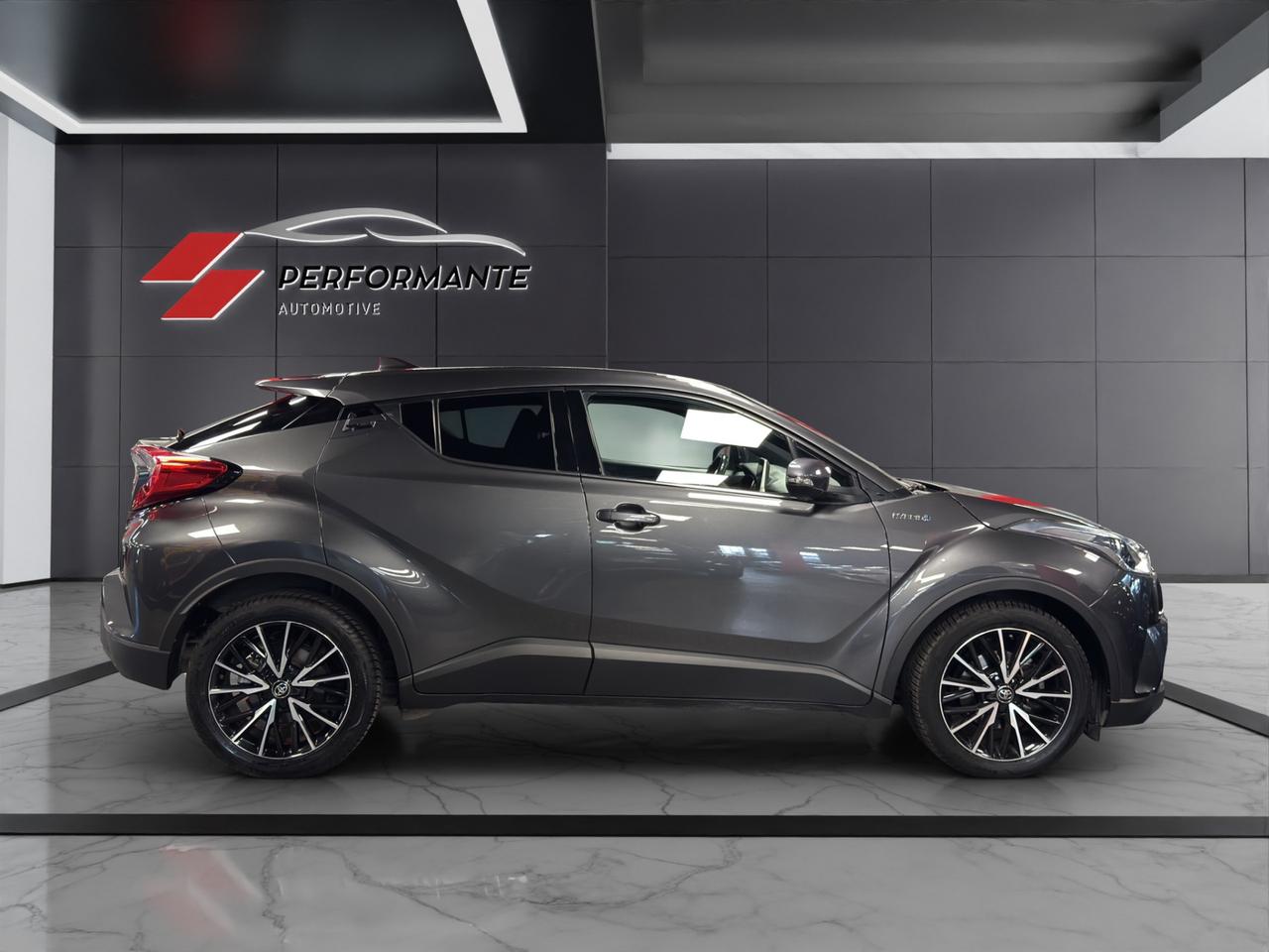 Toyota C-HR 5 Porte C-HR 1.8h Lounge 2wd e-cvt