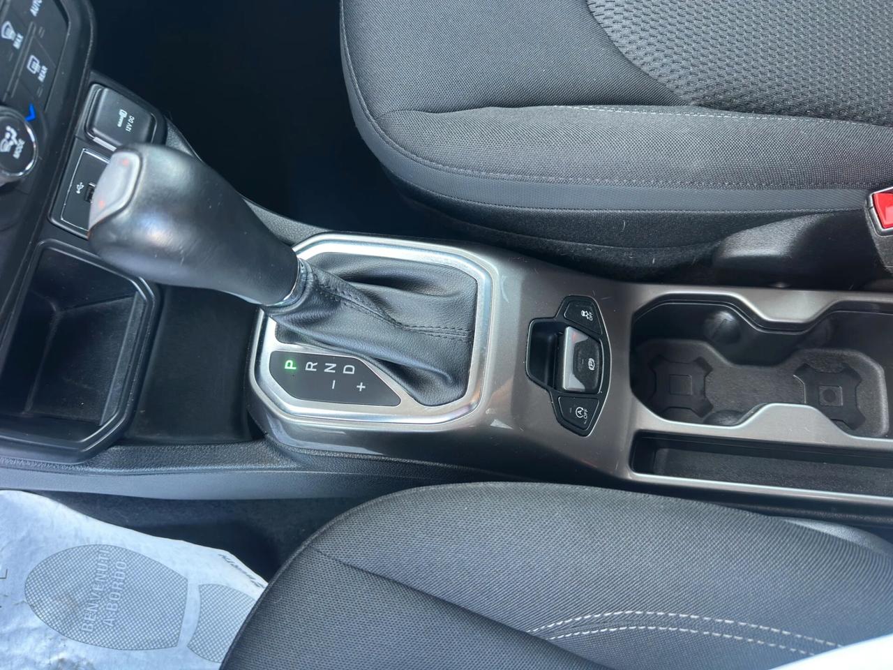Jeep Renegade 1.3 T4 DDCT Limited