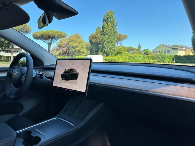 TESLA Model Y PERFORMANCE AWD DUAL MOTOR UNIPRO IVA ESPOSTA