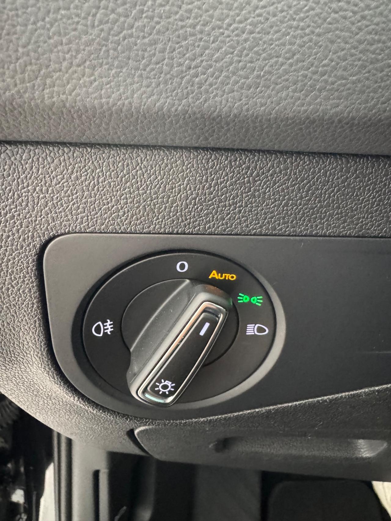 Volkswagen Tiguan 2.0 TDI 150 CV SCR DSG Elegance
