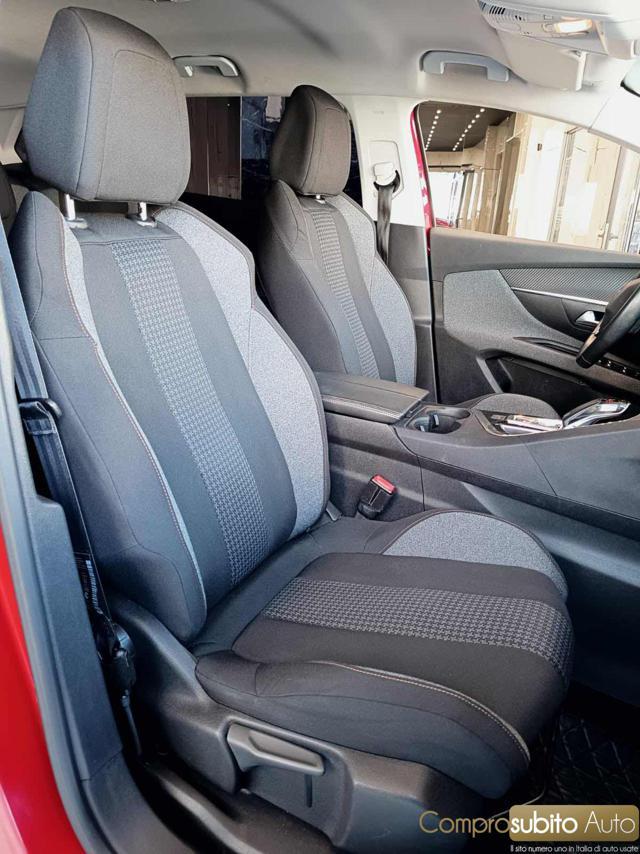 PEUGEOT 5008 BlueHDi 130 S&S EAT8 Allure