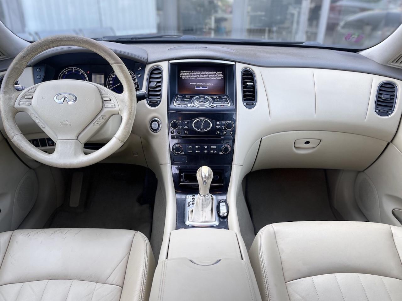 Infiniti QX50 (EX) 3.0 Diesel 238CV E5 - 2011