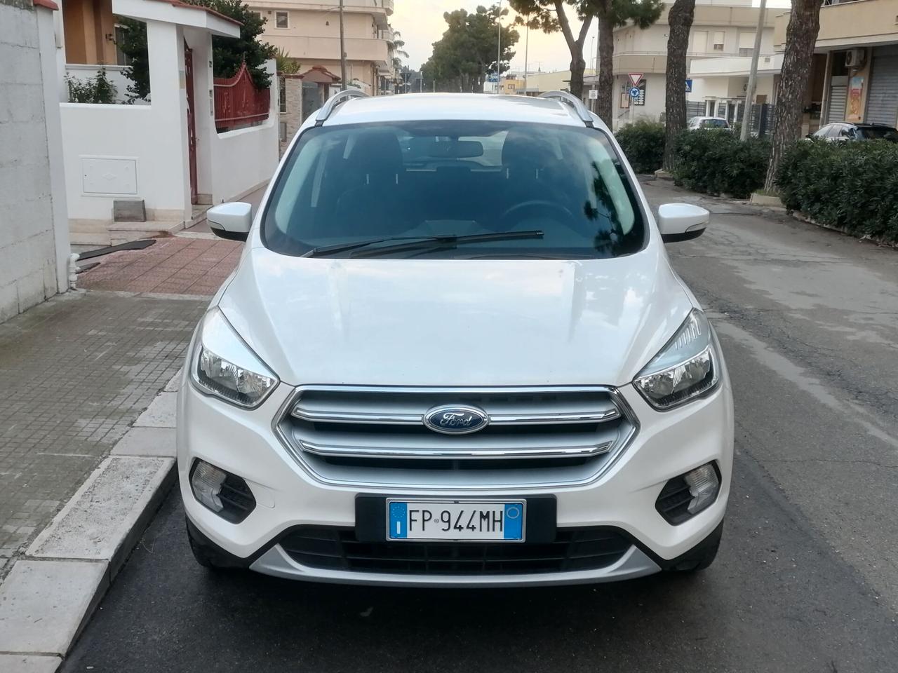 Ford Kuga 1.5 TDCI 120CV S&S 2WD NAVI - 2018