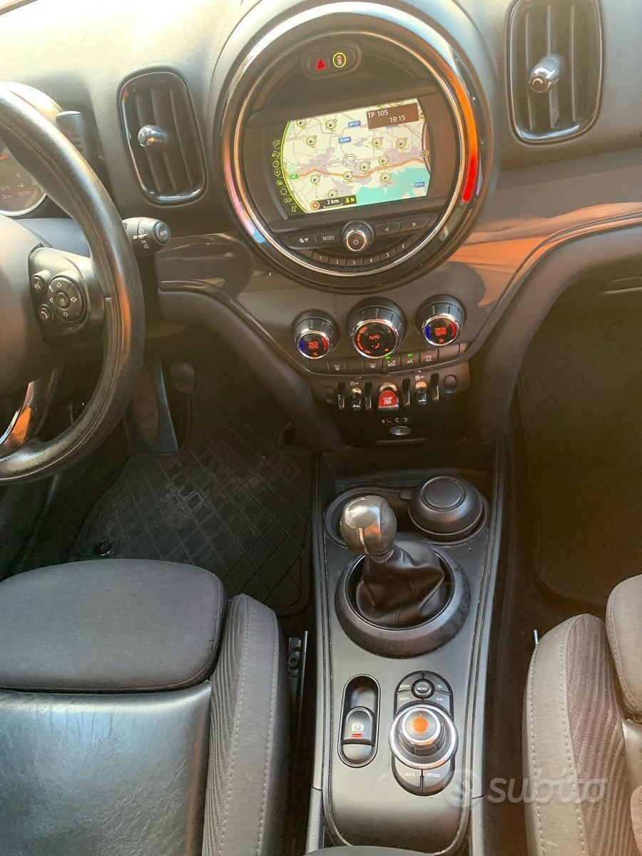 Mini cauntryman
