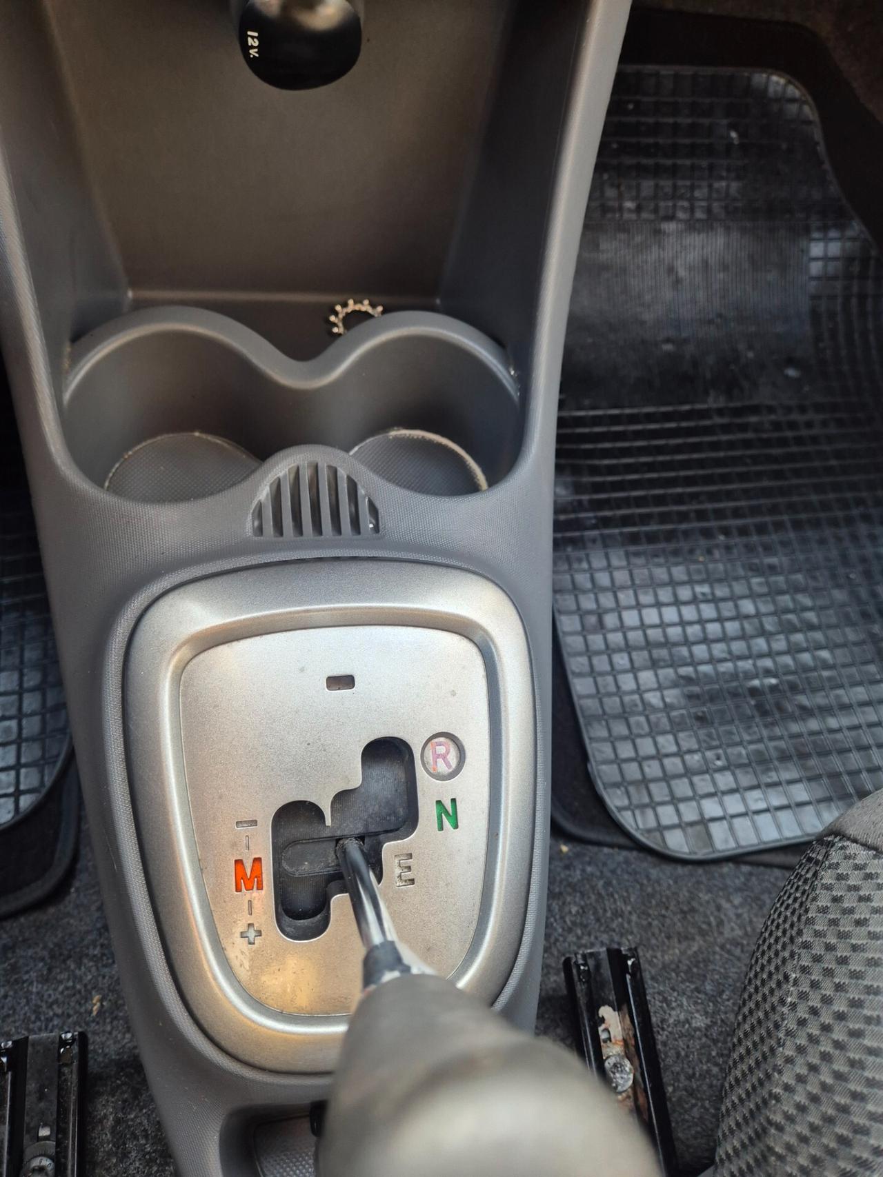 Toyota Aygo 1.0 Benzina Automatica Neopatentato