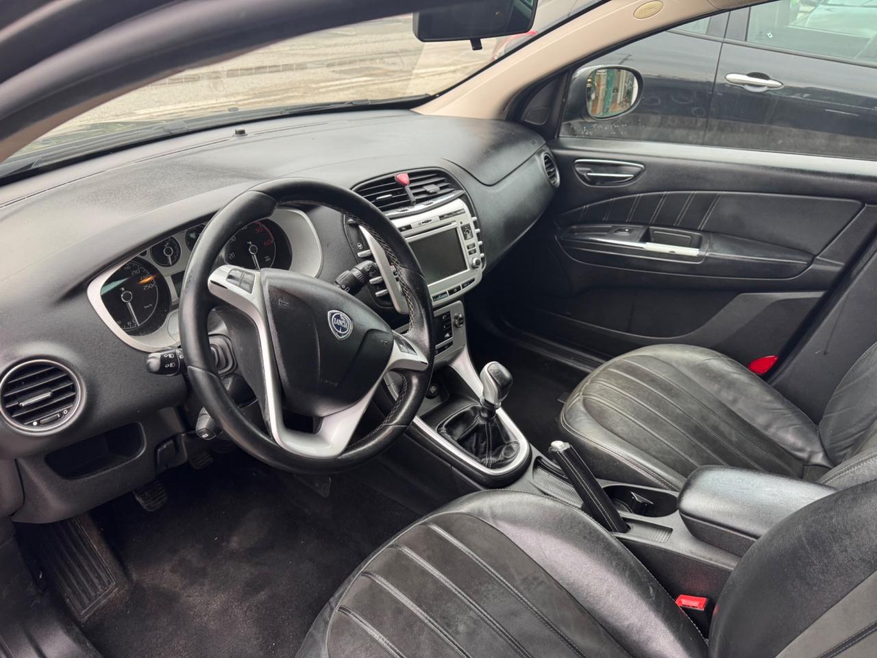 Lancia Delta 2.0 MJT DPF Platinum