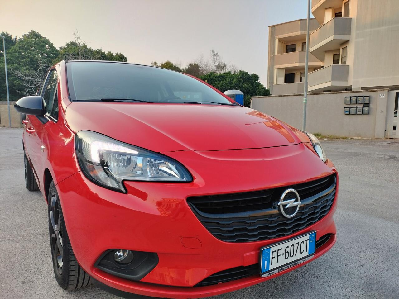 Opel Corsa 1.2 5 porte b-Color 97.000km