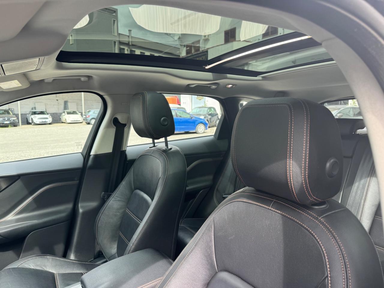 Jaguar F-Pace 2.0 D 163 CV R-Sport