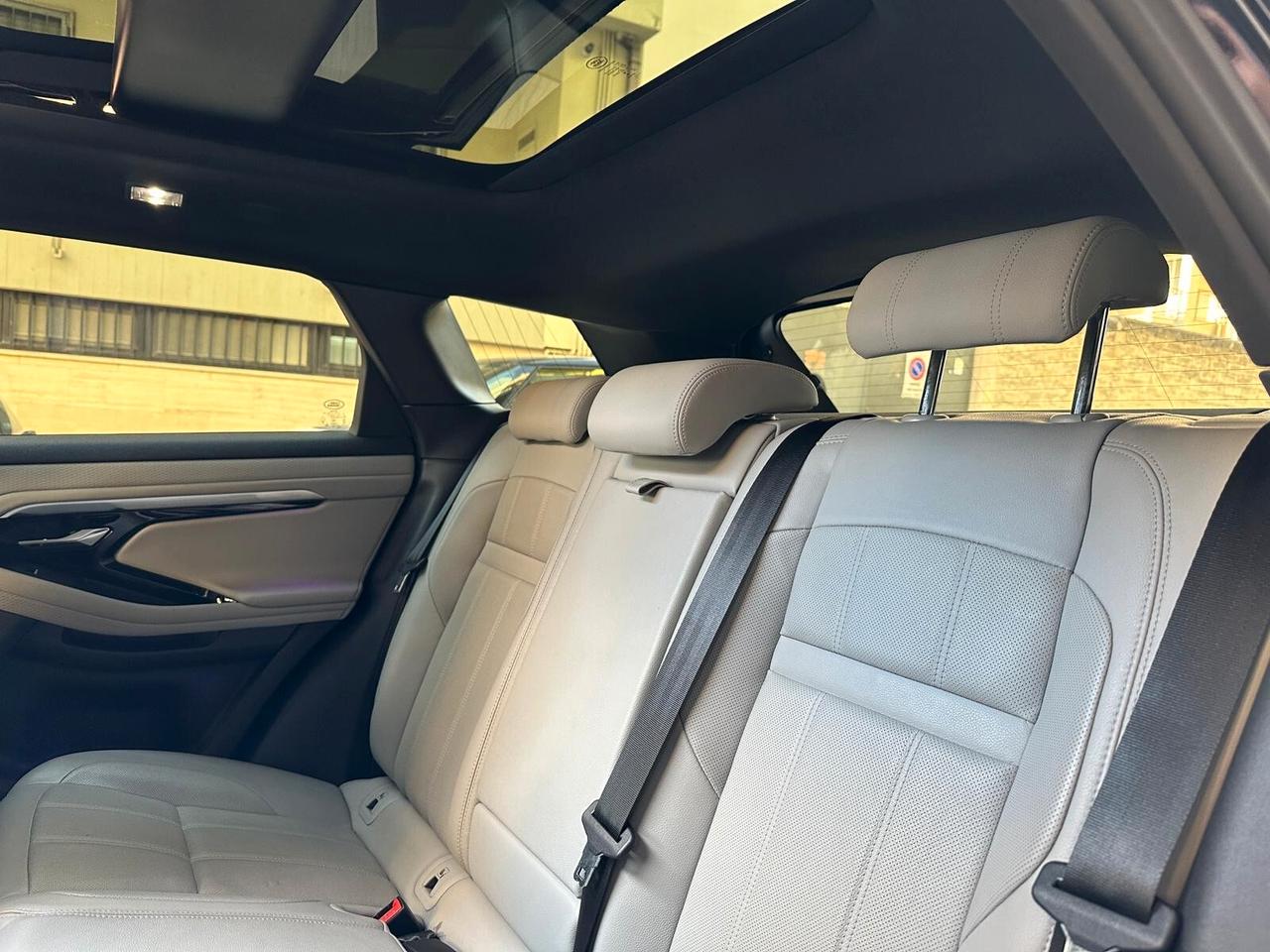 Land Rover Range Evoque 2.0D 204 CV R-Dynamic HSE
