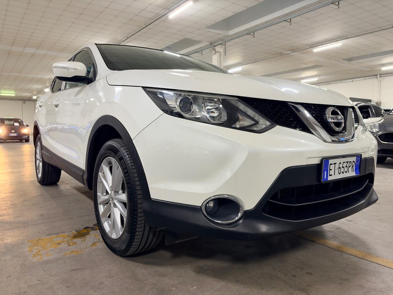 Nissan Qashqai 1.2 DIG-T Acenta