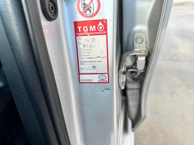 TOYOTA Yaris 1.0 5 porte Active OK NEOP. NAVI EURO 5 TELECAMERA