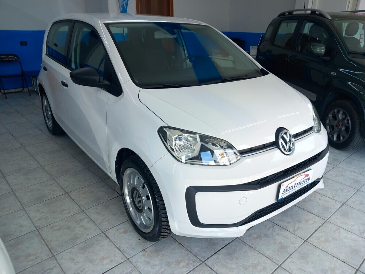 Volkswagen Up anno 2018 1.0 benzina metano 78 mila km
