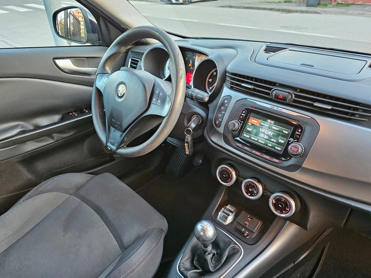 Alfa Romeo Giulietta 1.6 Multijet 105cv Distinctive*Clima*Cerchi*Euro5*