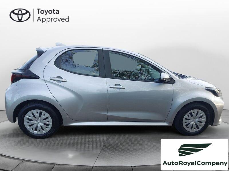 Toyota Yaris Yaris 1.0 5 porte Active