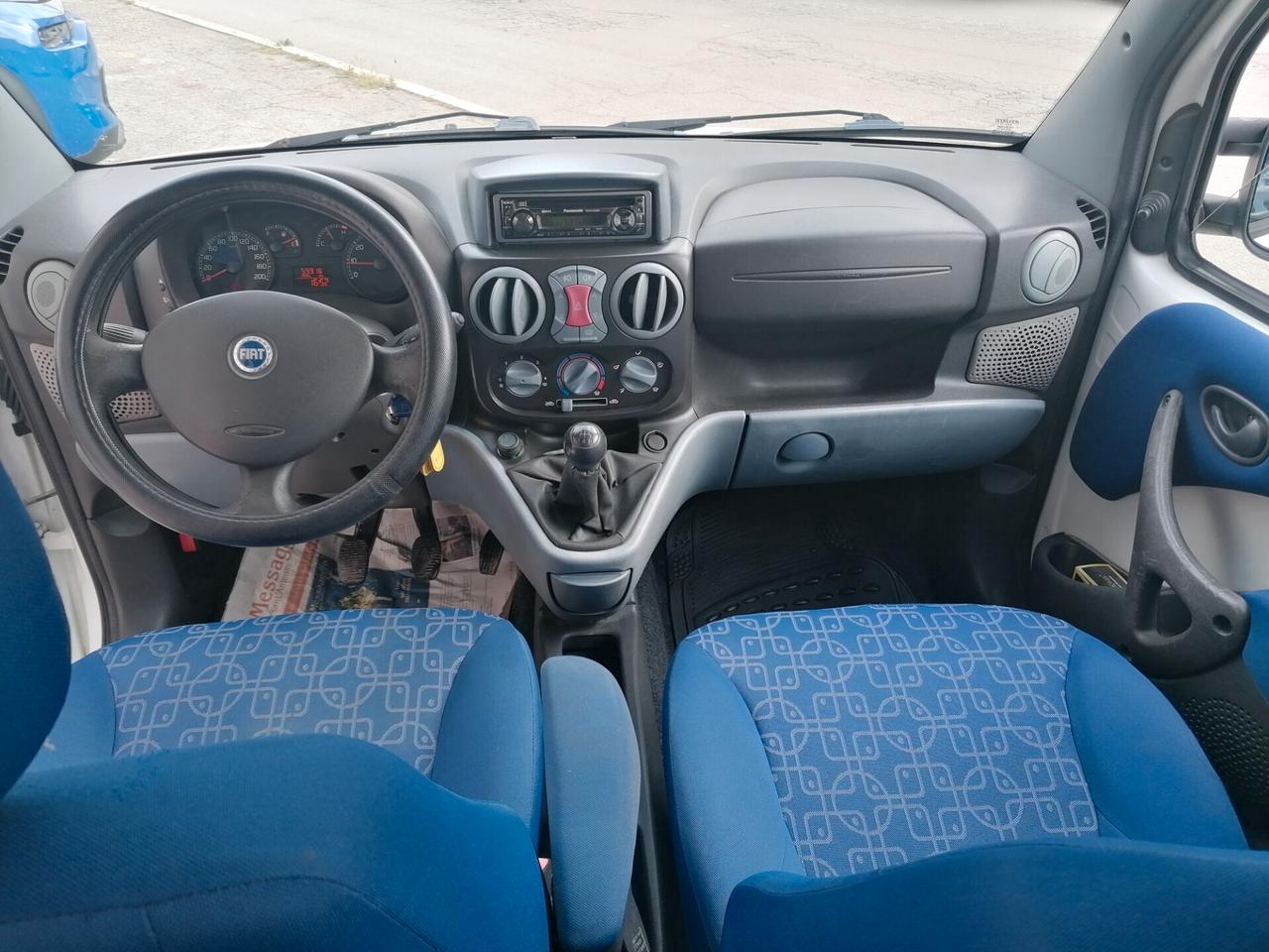Fiat Doblo 1.9 JTD TRASPORTO DISABILI
