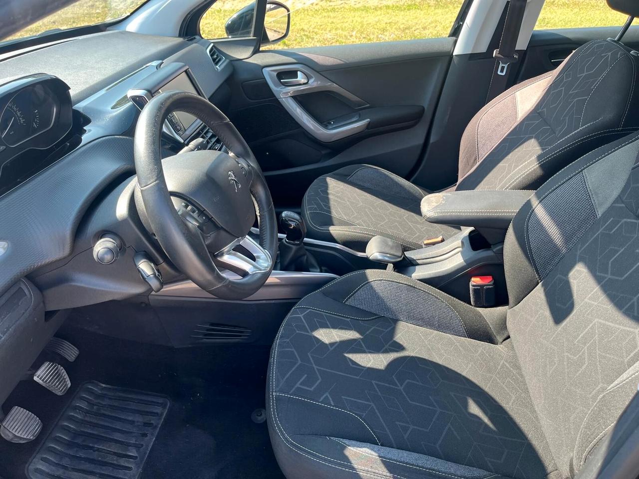 Peugeot 2008 PureTech 82 Active