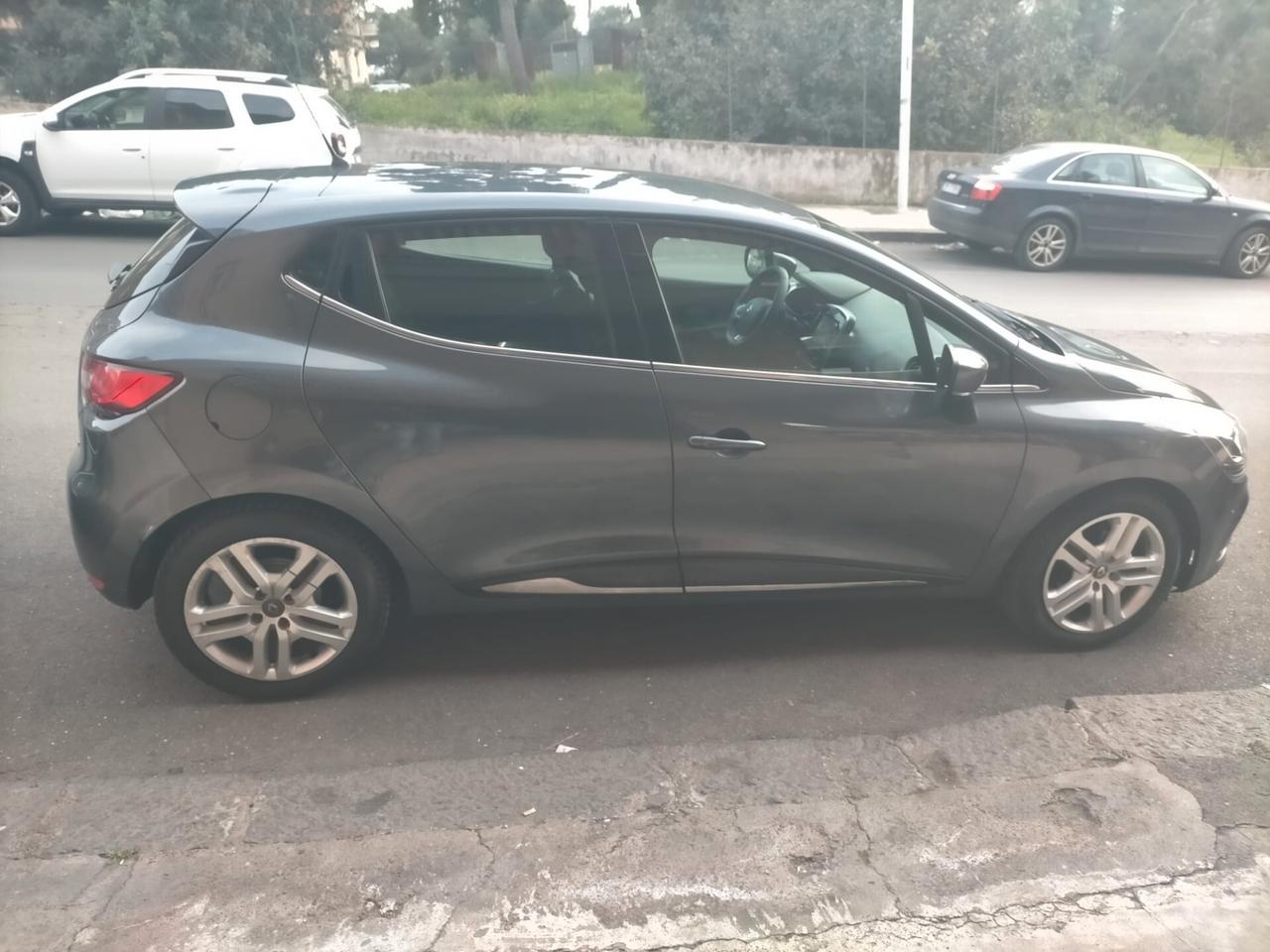 Renault Clio dCi 8V 90 CV Start&Stop 5 porte Energy Duel2