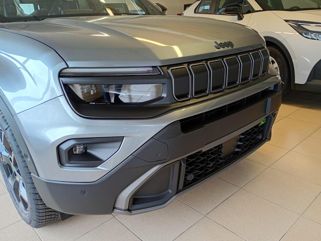 Jeep Avenger 4xe Hybrid Overland 1.2