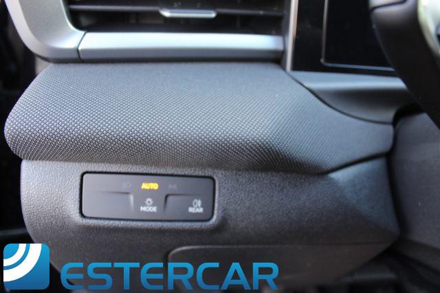 VOLKSWAGEN T-Roc 1.5 eTSI ACT DSG Life