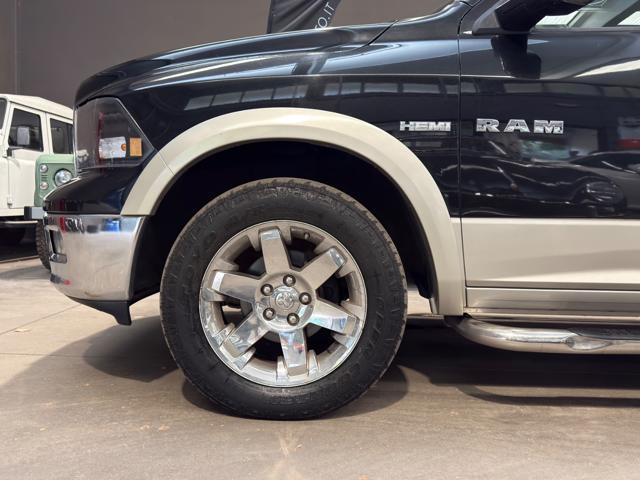 DODGE RAM 5.7 V8 CREWCAB 5.7 HEMI