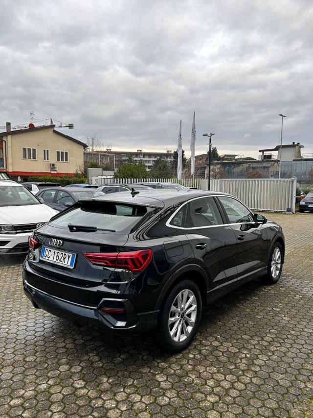 AUDI Q3 SPB 35 TDI S tronic Business Plus
