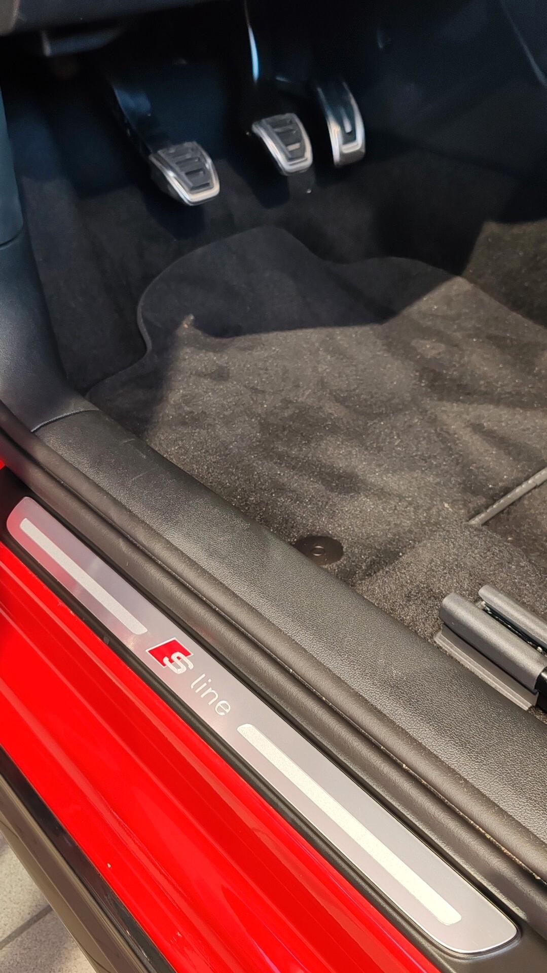 Audi A1 allstreet 30 TFSI Identity Contrast S- Line