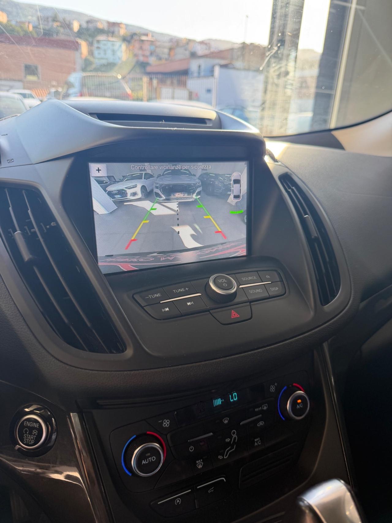 Ford Kuga 1.5 120 CV 2WD ST LINE finanziabile