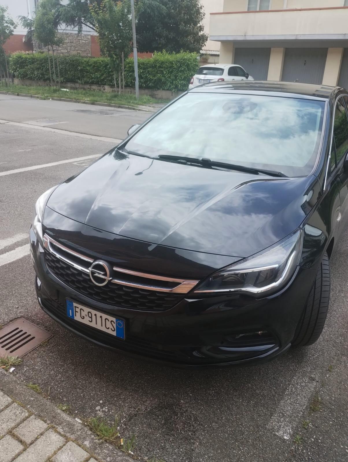 Opel Astra 1.6 CDTi 136CV Start&Stop 5 porte Dynamic