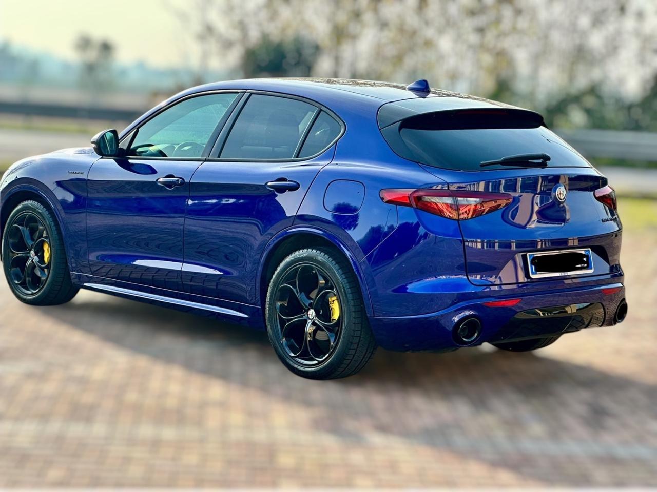 Alfa Romeo Stelvio 2.2 Turbodiesel 160 CV AT8 RWD VELOCE BLU MONTECARLO