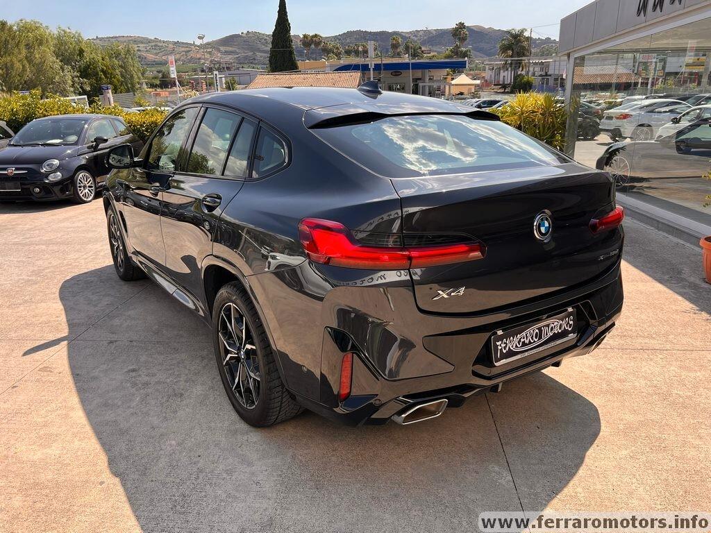 Bmw X4 xDrive20d 48V Msport iva esposta a 399 euro al mese