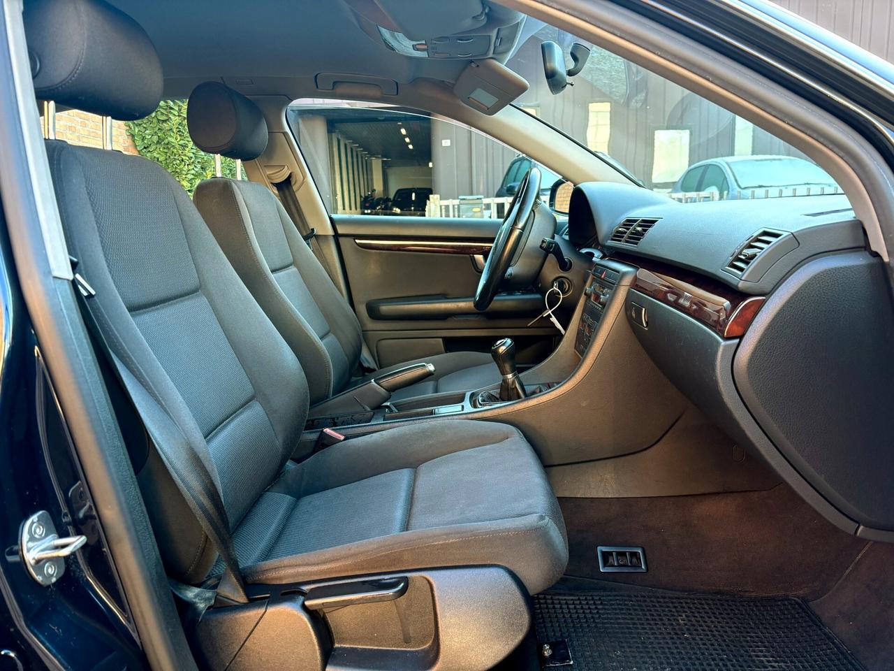 Audi A4 1.6 benz.-U.Propr-129000km-EURO 4-2003