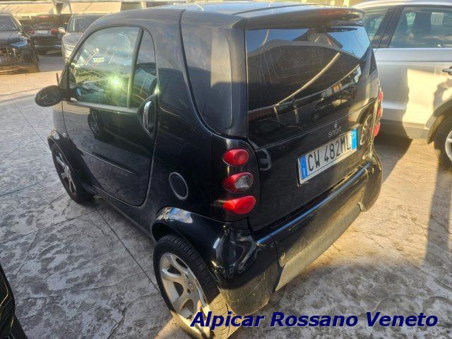SMART ForTwo 700 coupé pure (45 kW)