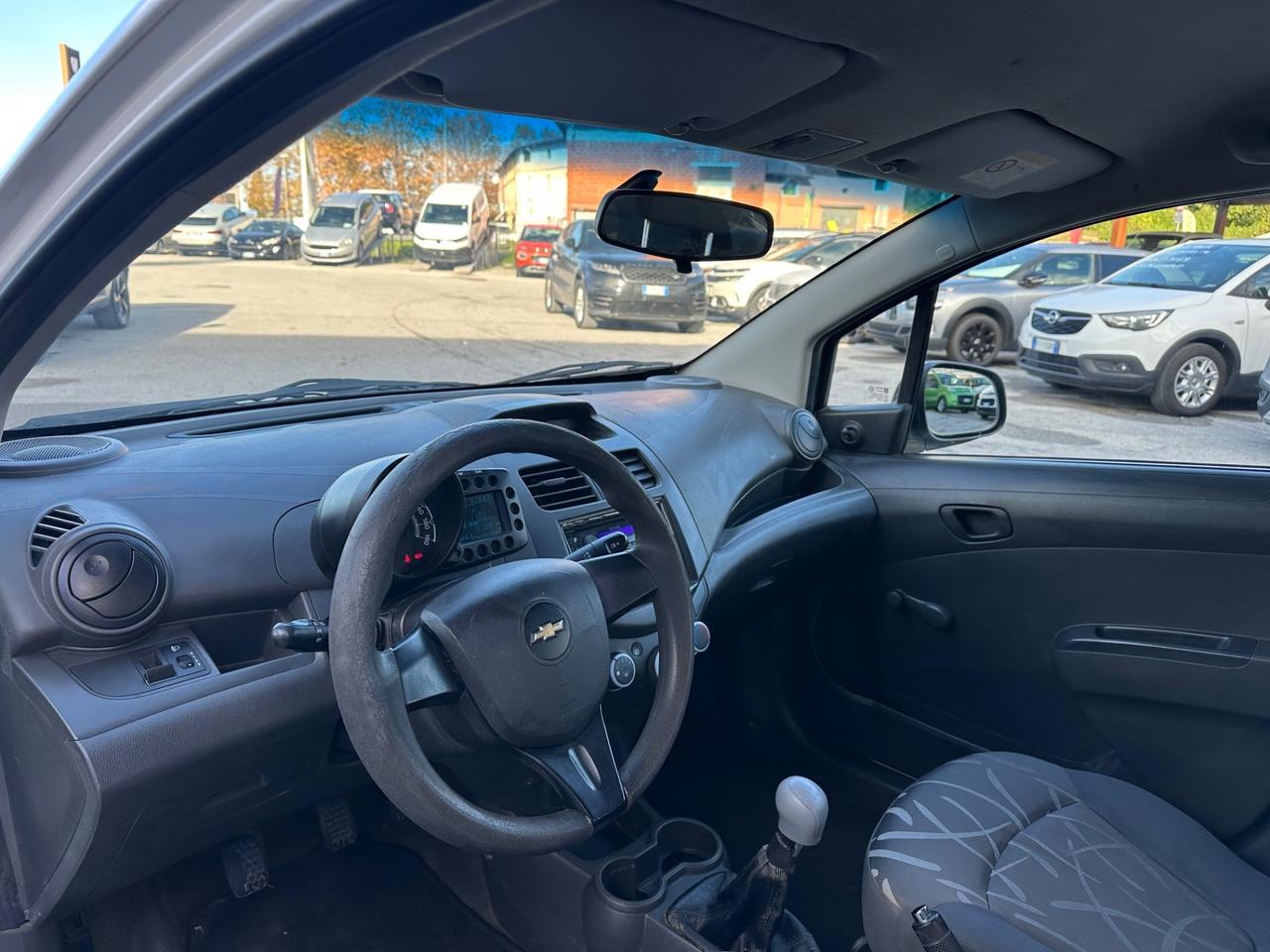 Chevrolet Spark 1.0 LT