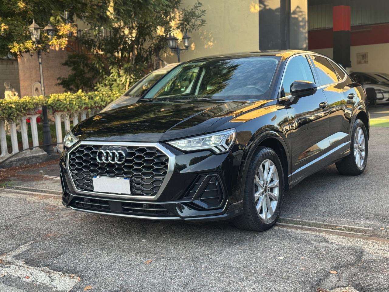 Audi Q3 35 TDI S tronic line edition