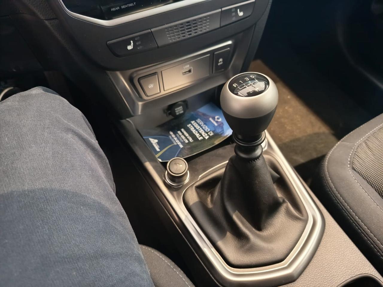Kgm Tivoli SSANG YONG 1.5 BENZINA KM ZERO