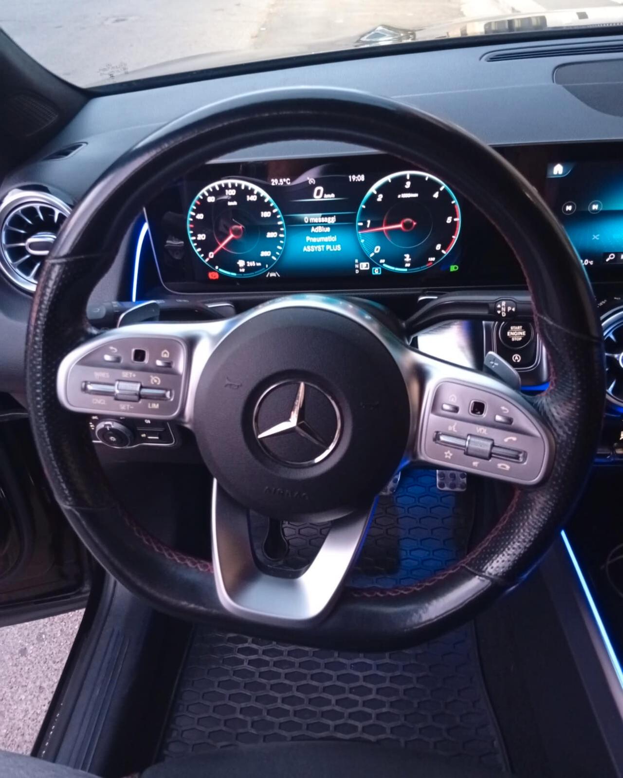 Mercedes-benz GLB 200 d Automatic Premium