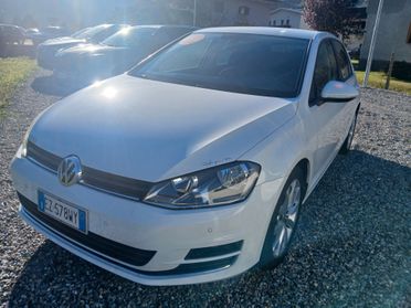 Volkswagen Golf 2.0 TDI 5p. 4MOTION Highline BlueMotion Technology