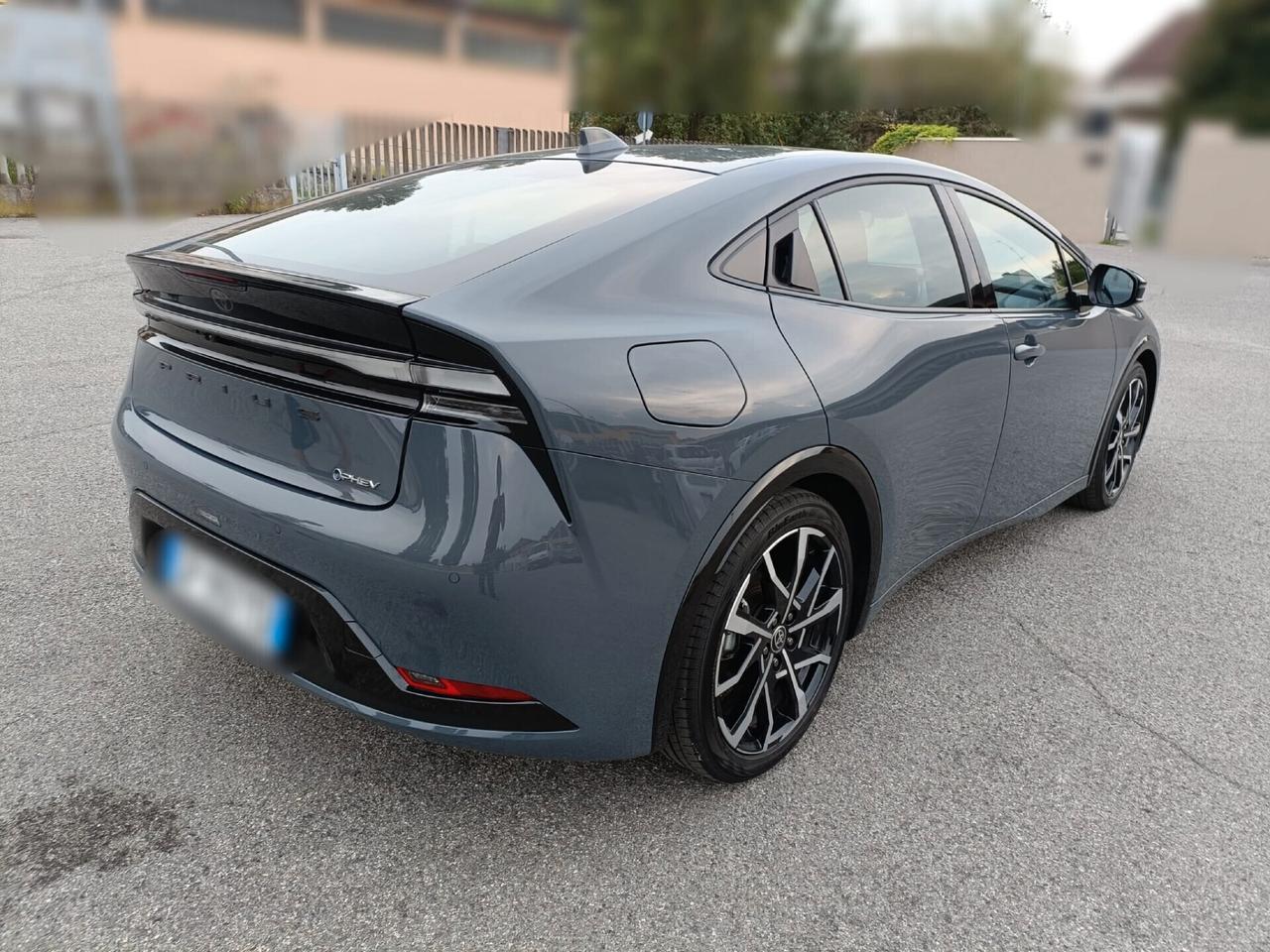 Toyota Prius 2.0 Plug-in Hybrid Lounge