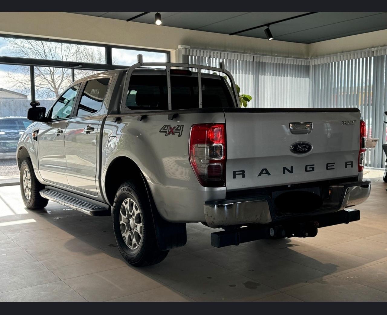 Ford Ranger 2.0 TDCi DC XLT 5 posti * Cambio Manuale * Super Accessoriato