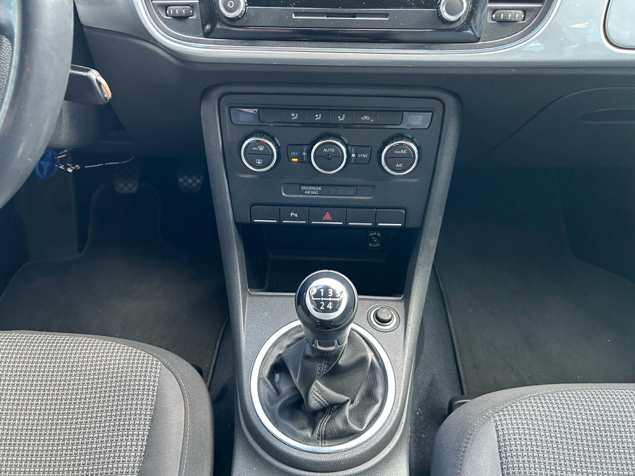 Volkswagen Maggiolino 1.6 TDI Design