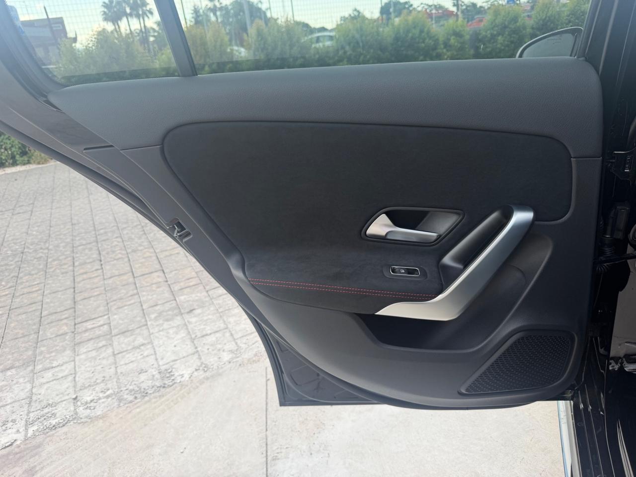 Mercedes-benz A 180 d Automatic AMG Line Premium