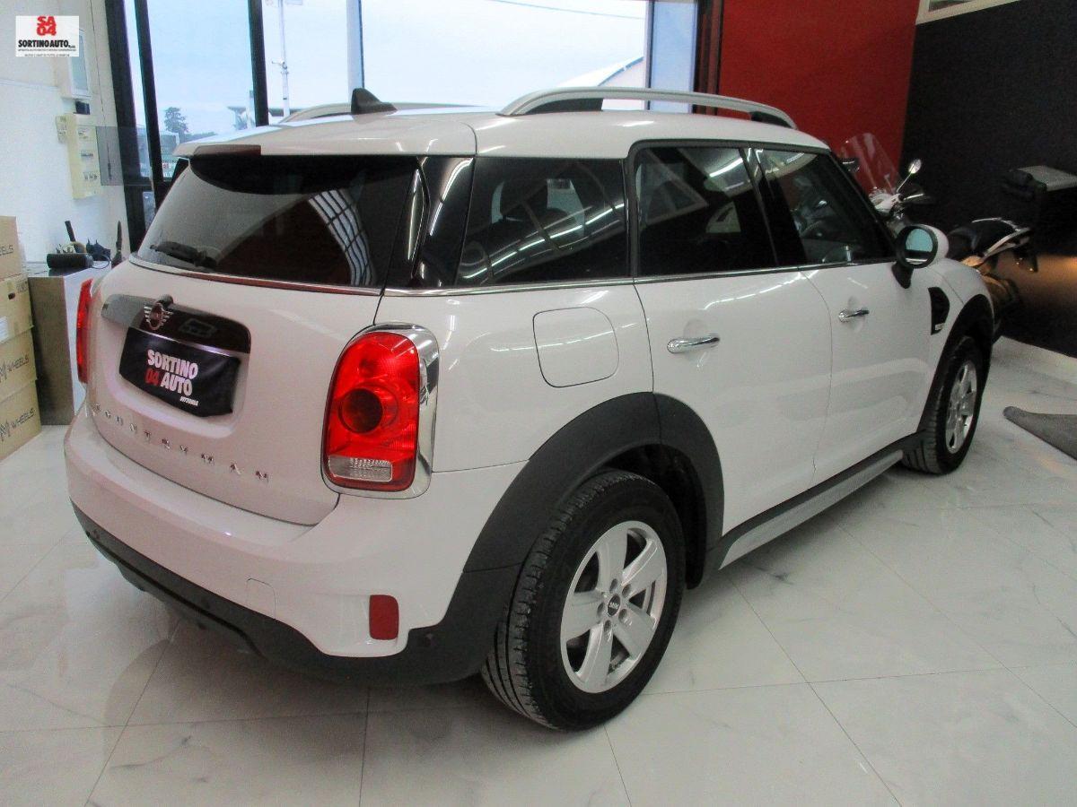 MINI Countryman One D Business 116cv-2019 KM75000