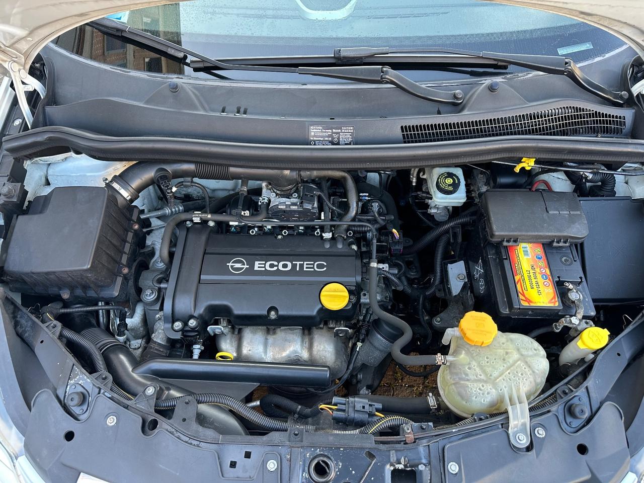 Opel Corsa 1.2 5 porte Enjoy